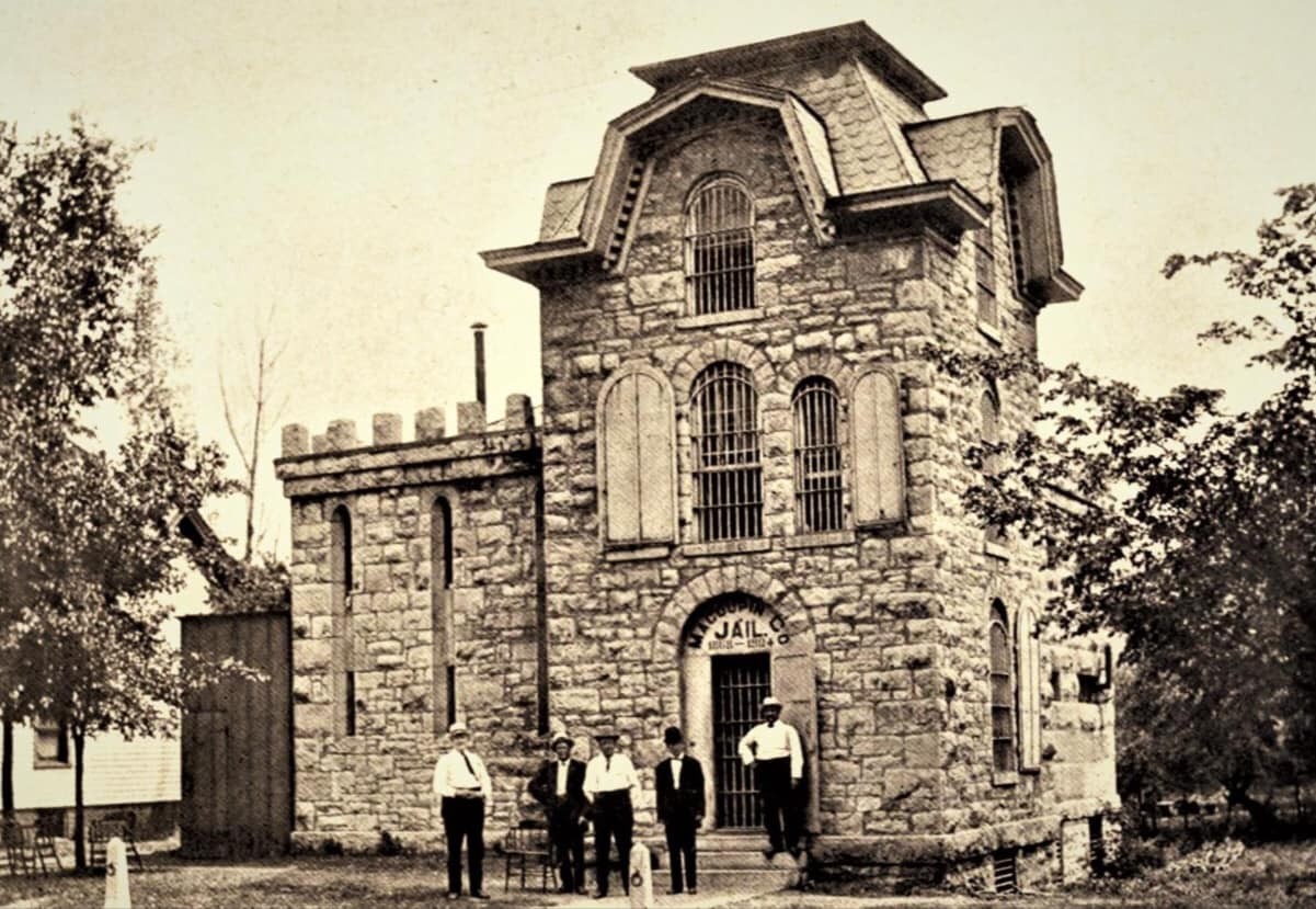 Historic Macoupin County Cannonball Jail